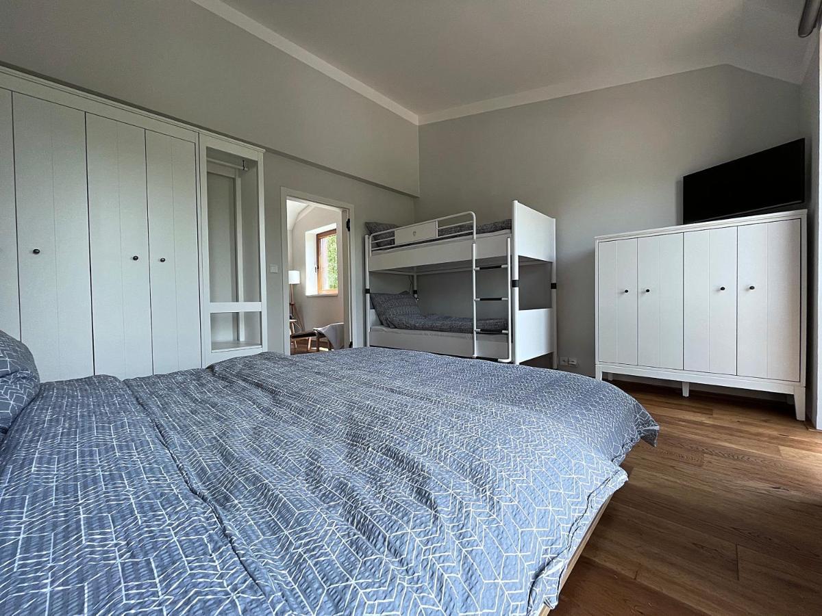 Apartman Hygge Bratrouchov ยาโบลเนค นาด ยิเซโรว์ ภายนอก รูปภาพ